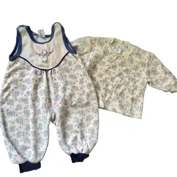2 Piece Baby Girl Outfit Romper Sweater Size 6-12 Months - Picture 1 of 4